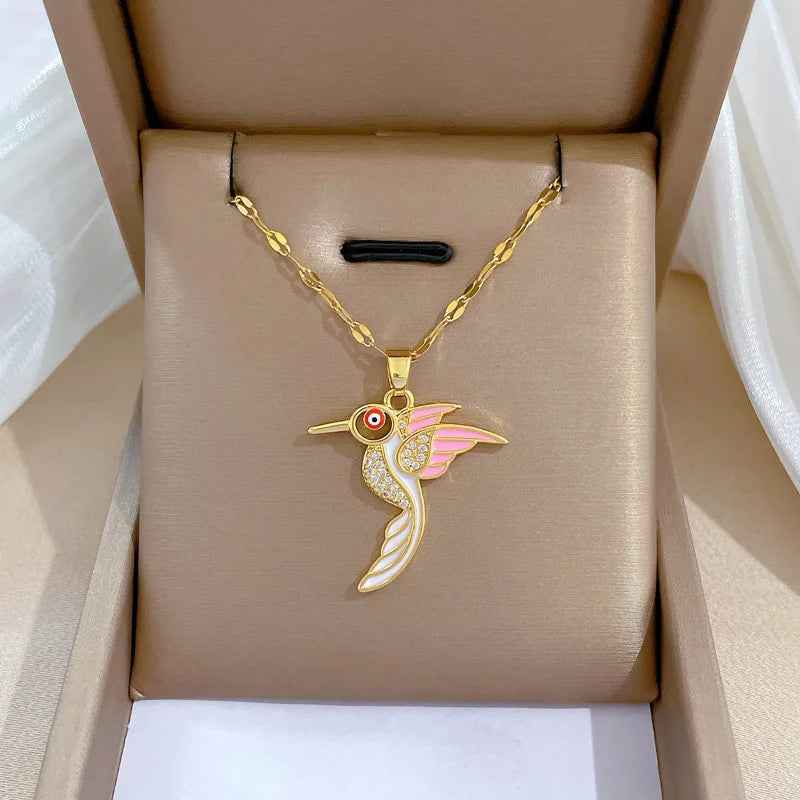 Ladies Gold Pendant Collection
